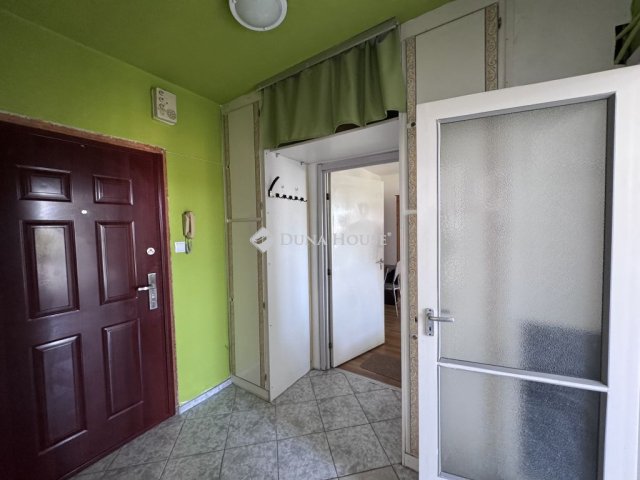 Eladó panellakás, Pécsett, Bornemissza Gergely utcában 41.5 M Ft