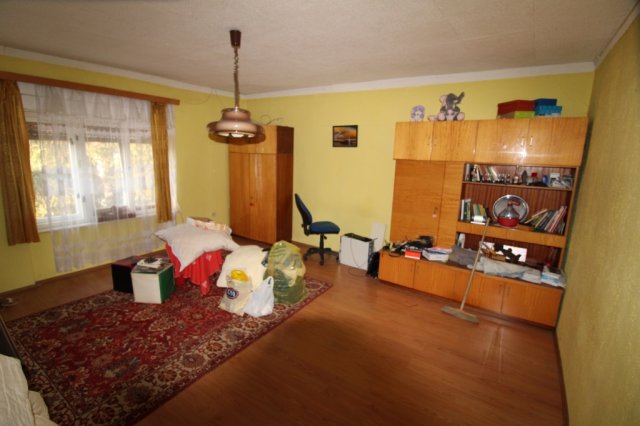 Eladó családi ház, Egerben 80 M Ft, 3 szobás