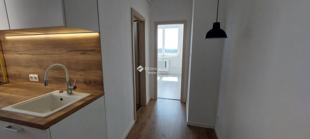 Eladó téglalakás, Szombathelyen 45.6 M Ft, 2 szobás