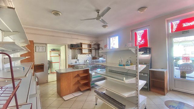 Kiadó üzlethelyiség, Zalaegerszegen 120 E Ft / hó