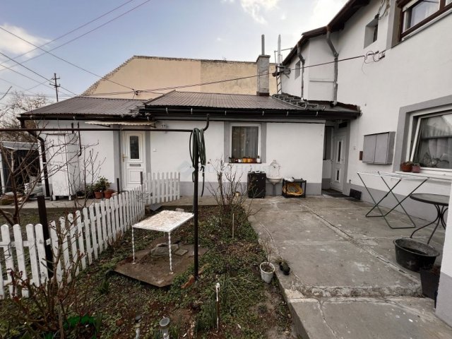 Eladó családi ház, Budapesten, XXII. kerületben 114.9 M Ft