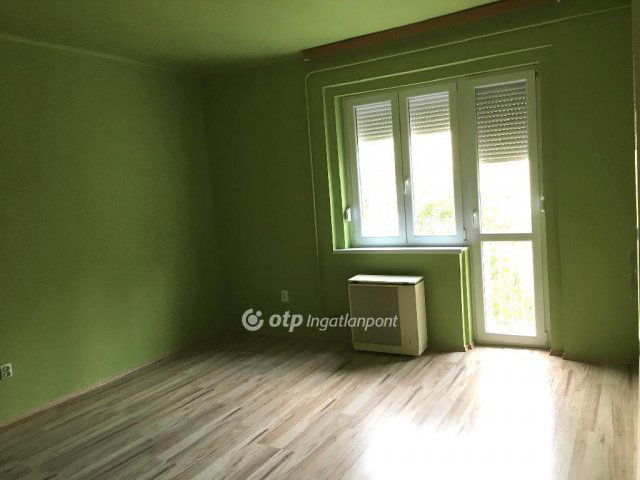 Eladó téglalakás, Miskolcon 24.5 M Ft, 1 szobás