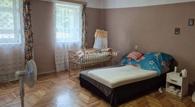 Eladó családi ház, Tótkomlóson, Újtemető soron 11 M Ft