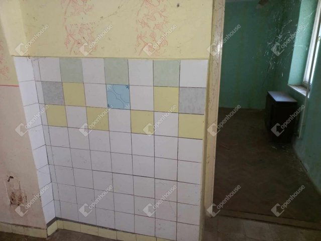 Eladó családi ház, Zalaegerszegen 16.5 M Ft, 1 szobás