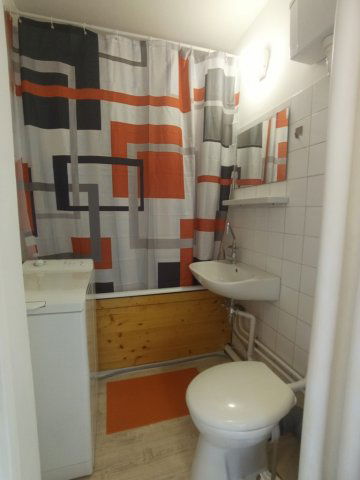 Kiadó panellakás, albérlet, Pécsett, Németh László utcában