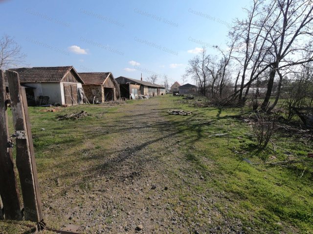 Eladó ipari ingatlan, Szajolon 24.9 M Ft / költözzbe.hu