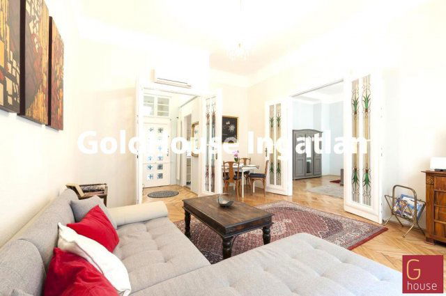 Eladó téglalakás, Budapesten, VII. kerületben, Kazinczy utcában