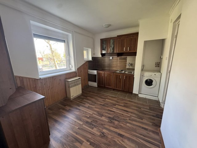 Eladó téglalakás, Miskolcon, Selyemrét utcában 24.5 M Ft