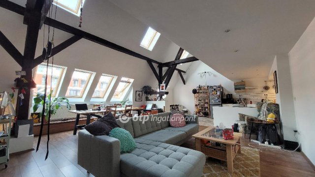 Eladó téglalakás, Budapesten, XIII. kerületben 110 M Ft