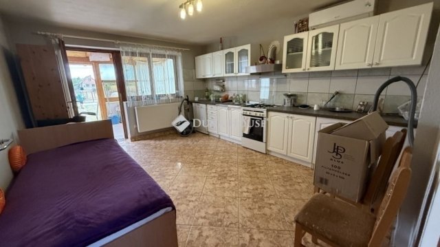 Eladó családi ház, Sülysápon 23.5 M Ft, 2 szobás