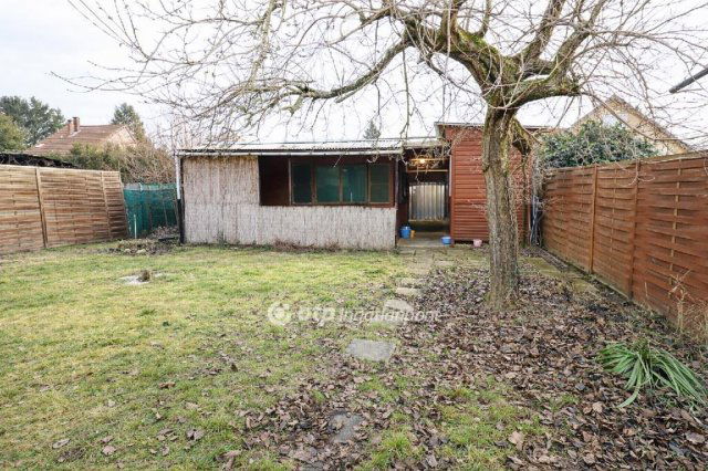 Eladó nyaraló, Tasson 15.9 M Ft, 1 szobás / költözzbe.hu