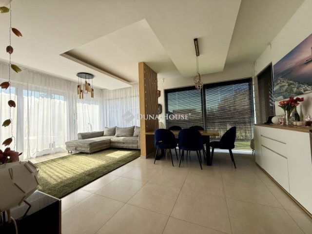 Eladó családi ház, Aszófőn 139.9 M Ft, 4 szobás