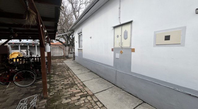 Eladó családi ház, Sarkadon 17.9 M Ft, 2 szobás