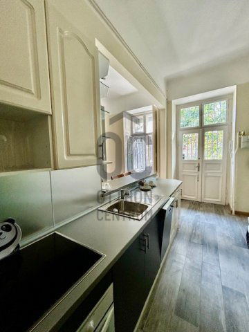 Eladó téglalakás, Budapesten, VI. kerületben 129.9 M Ft