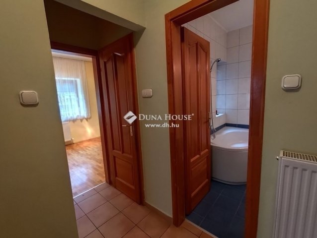 Eladó téglalakás, Budapesten, XVIII. kerületben 77 M Ft
