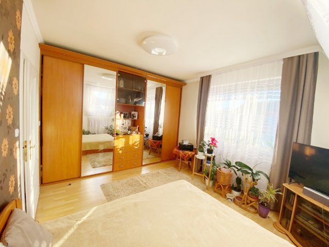 Eladó téglalakás, Debrecenben, Selyem utcában 77.9 M Ft