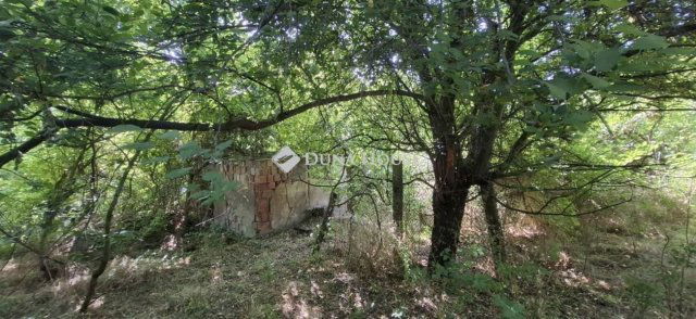 Eladó telek, Pécsett 6.9 M Ft / költözzbe.hu