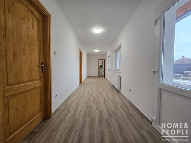 Eladó családi ház, Maroslelén 65.999 M Ft, 3+1 szobás