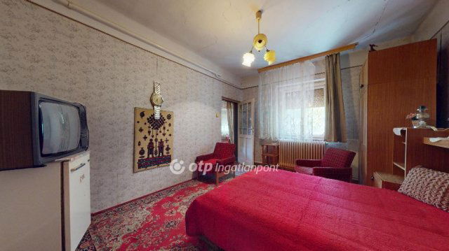 Eladó családi ház, Kisvárdán 28 M Ft, 2 szobás