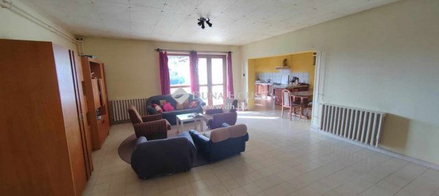 Eladó családi ház, Somogyudvarhelyen 20 M Ft, 5 szobás