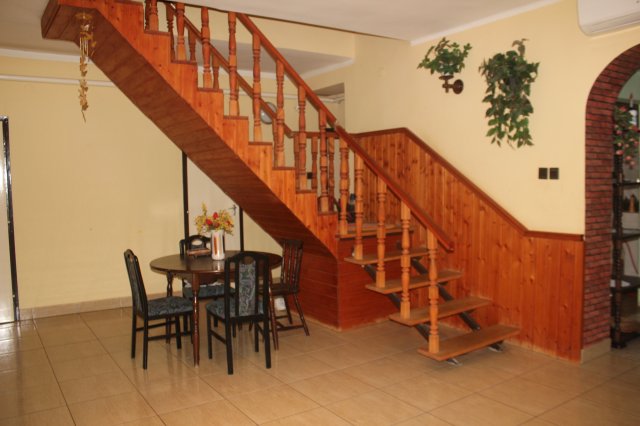 Eladó családi ház, Egyházaskeszőn 38 M Ft, 4 szobás