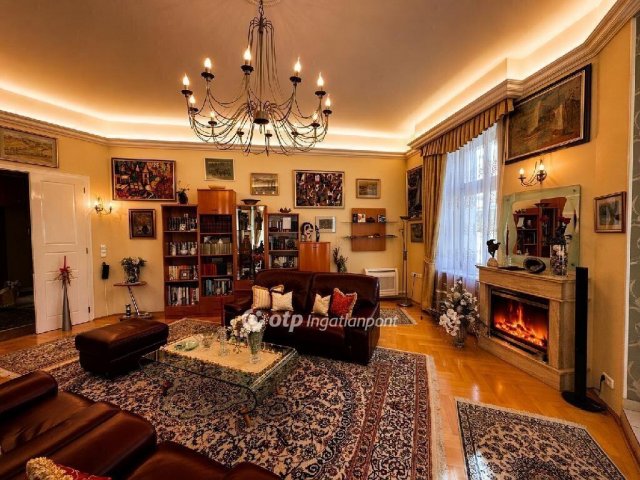 Eladó téglalakás, Budapesten, II. kerületben 188 M Ft, 3 szobás