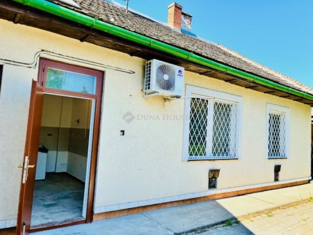 Kiadó téglalakás, albérlet, IV. kerületben, Nádor utcában