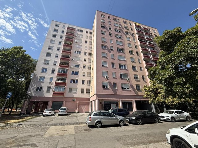 Eladó panellakás, Budapesten, III. kerületben 62.9 M Ft