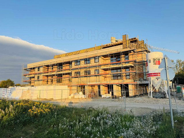 Eladó téglalakás, Győrött 123.9 M Ft, 4 szobás