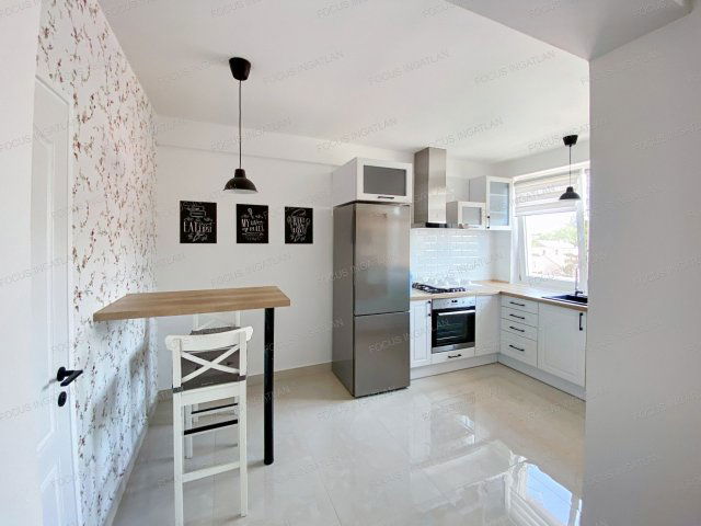 Kiadó téglalakás, albérlet, Kecskeméten, Mikes utcában