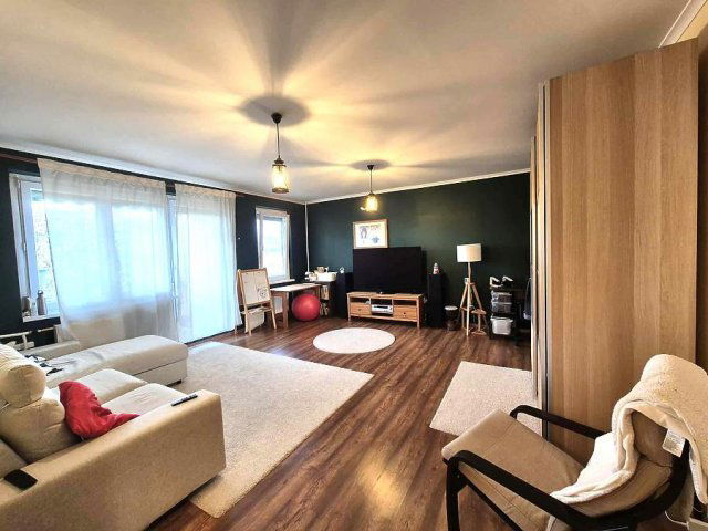 Eladó panellakás, Budapesten, XVI. kerületben 82.9 M Ft