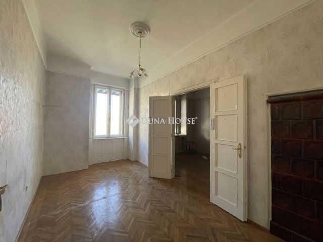 Eladó téglalakás, Budapesten, IX. kerületben 175 M Ft, 5 szobás