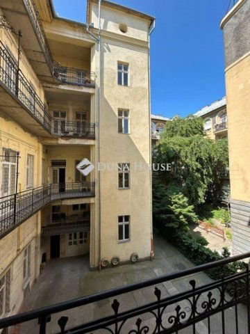 Kiadó téglalakás, albérlet, Budapesten, VII. kerületben