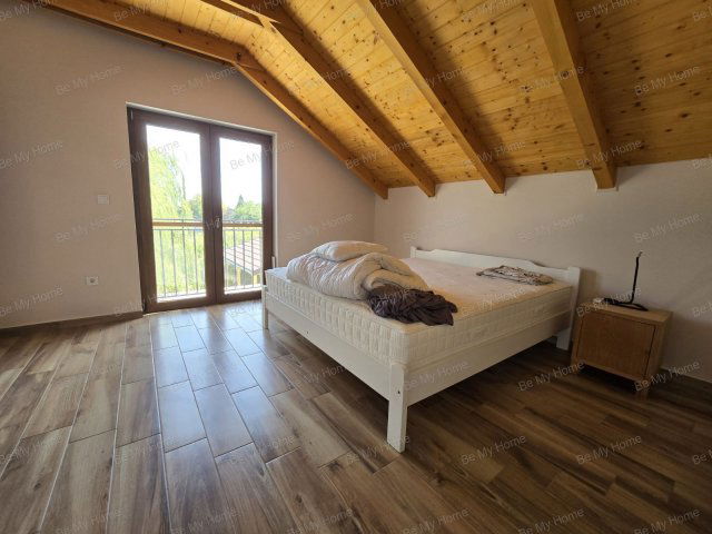 Eladó családi ház, Balatonkeresztúron 254 M Ft, 4 szobás