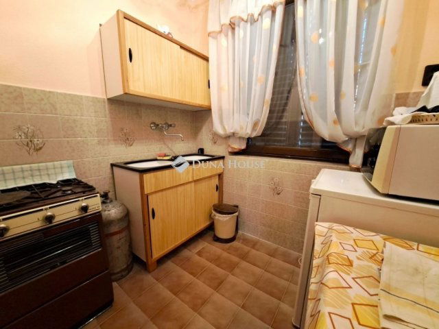 Eladó nyaraló, Tiszakécskén 34.9 M Ft, 3 szobás