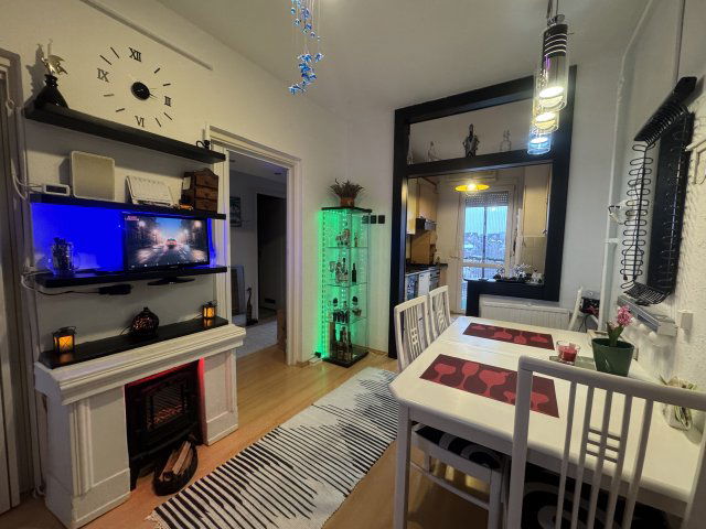 Eladó téglalakás, Balatonalmádiban 64.9 M Ft, 1+2 szobás