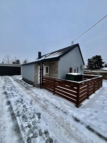 Eladó családi ház, Gönyűn, Kossuth Lajos utcában 77.9 M Ft