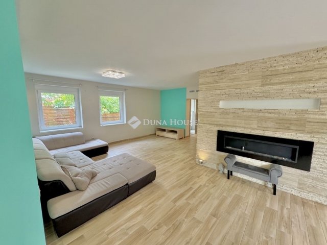 Eladó családi ház, Érden 299 M Ft, 7 szobás