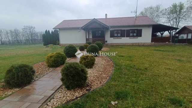 Eladó mezogazdasagi ingatlan, Kecskeméten 86.99 M Ft, 3 szobás