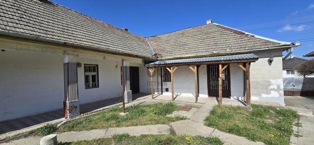 Eladó családi ház, Kakucson 45 M Ft, 3 szobás