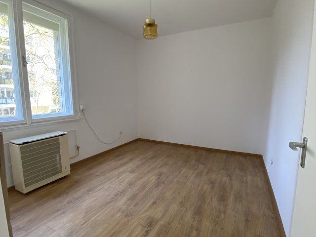 Eladó téglalakás, Debrecenben, Viola utcában 57.9 M Ft, 2 szobás