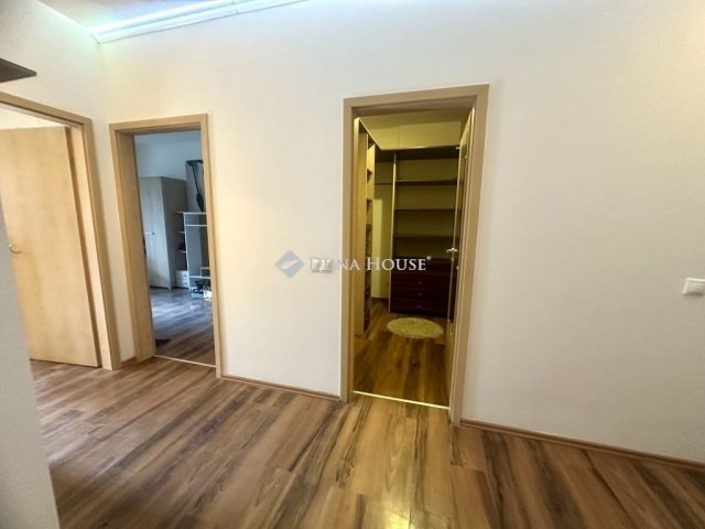 Eladó téglalakás, Budapesten, III. kerületben 89.5 M Ft