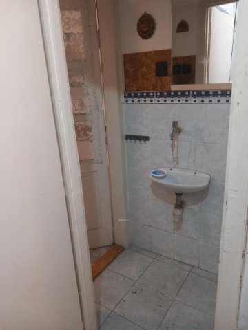 Eladó családi ház, Mikepércsen 32.9 M Ft, 2 szobás