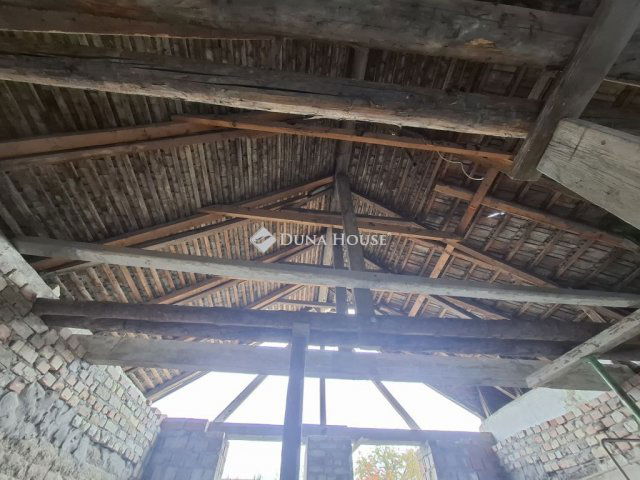 Eladó családi ház, Kiskunfélegyházán 14.9 M Ft, 2 szobás