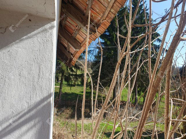 Eladó nyaraló, Homokkomáromon 4.5 M Ft, 3 szobás