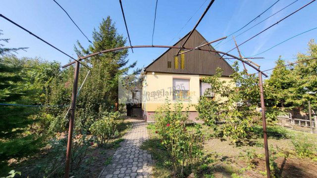 Eladó családi ház, Ráckevén 74.9 M Ft, 3 szobás