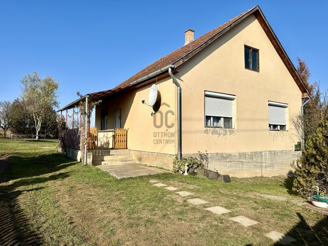 Eladó családi ház, Püspökhatvanon 44.9 M Ft, 3 szobás