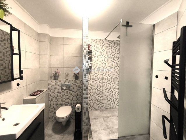 Eladó ikerház, Budapesten, XX. kerületben 119.9 M Ft, 5 szobás