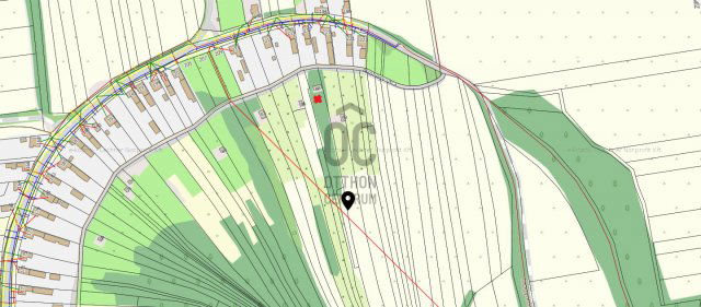 Eladó nyaraló, Lakhegyen 2.4 M Ft, 2 szobás