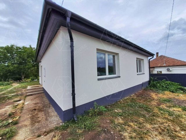 Eladó családi ház, Sényőn 48 M Ft, 3 szobás